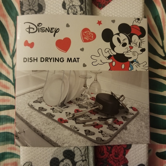 Disney Mickey Minnie Mouse Hearts Cute Dish Kitchen Drying Mat Valentines NWT - Picture 2 of 5
